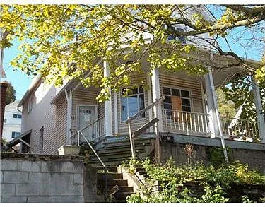 835 Lincoln Ave photo 1
