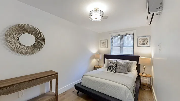 Rented by Compass | media 10
