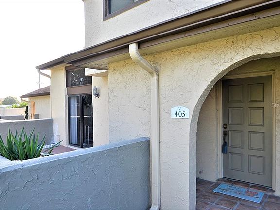 5th image of 6262 142nd Ave N Unit 405