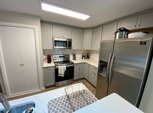 612 Old Farm Rd, Raleigh, NC 27606