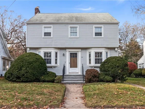 45 Manor Street, Hamden, CT 06517