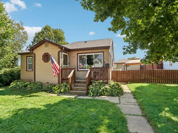 1121 Marshall AVENUE, South Milwaukee, WI 53172