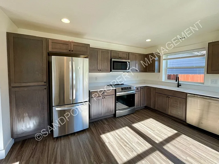 3101 Spring Creek Way — Photo 15