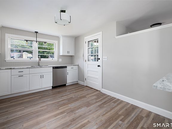 4th image of 117 Gilbert Road