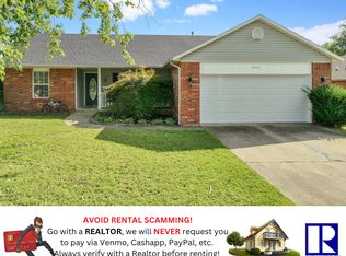 2000 W Sumac St, Rogers, AR 72758