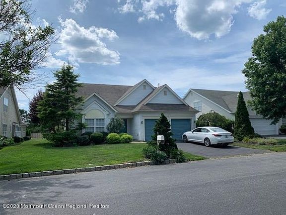 2nd image of 113 Skyline Dr