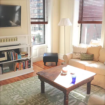 Rented by Aryeh Realty | media 25