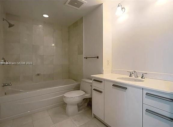 5th image of 1050 Brickell Ave APT 3110