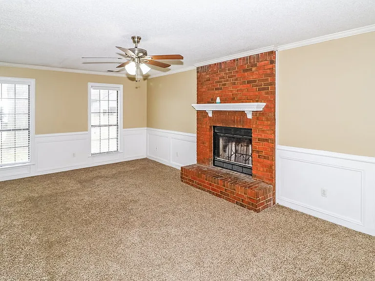 2691 Country Lawn Cv — Photo 6