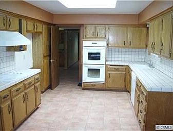 2nd image of 41221 Toledo Dr