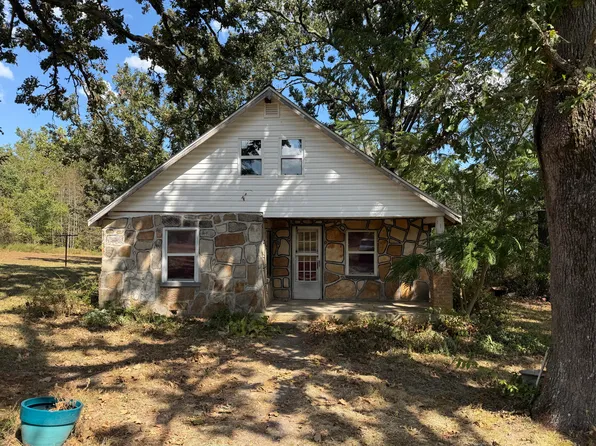 23905 East State Hwy 14, Ava, MO 65608