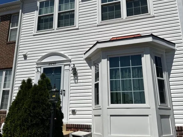 3340 Vineland Pl, Dumfries, VA 22026