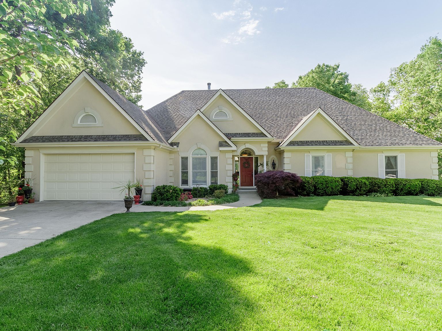 4924 Riverchase Ln, Kansas City, MO 64151 Zillow