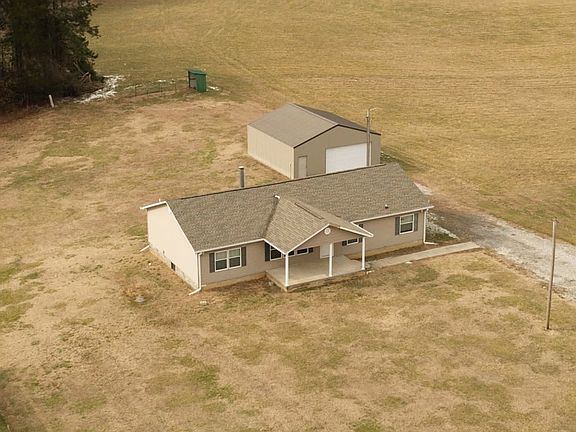 3rd image of 3452 Seventy Six Falls Rd