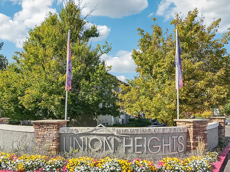 Union Heights Apartments — Photo 37
