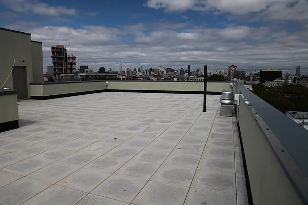 Rented by Nest Seekers International | media 25