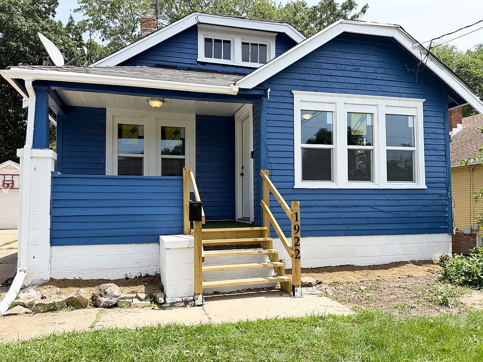 1st image of 1922 N Ellis St