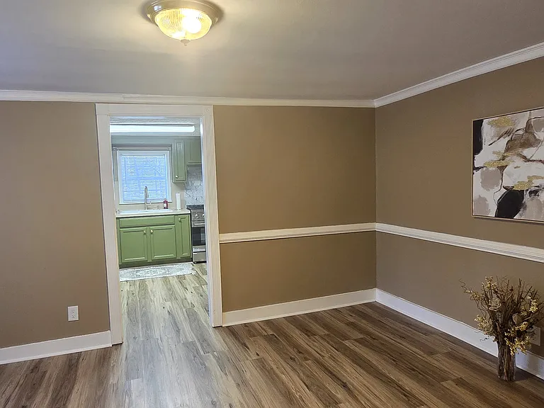 7043 S Goddard Rd — Photo 9