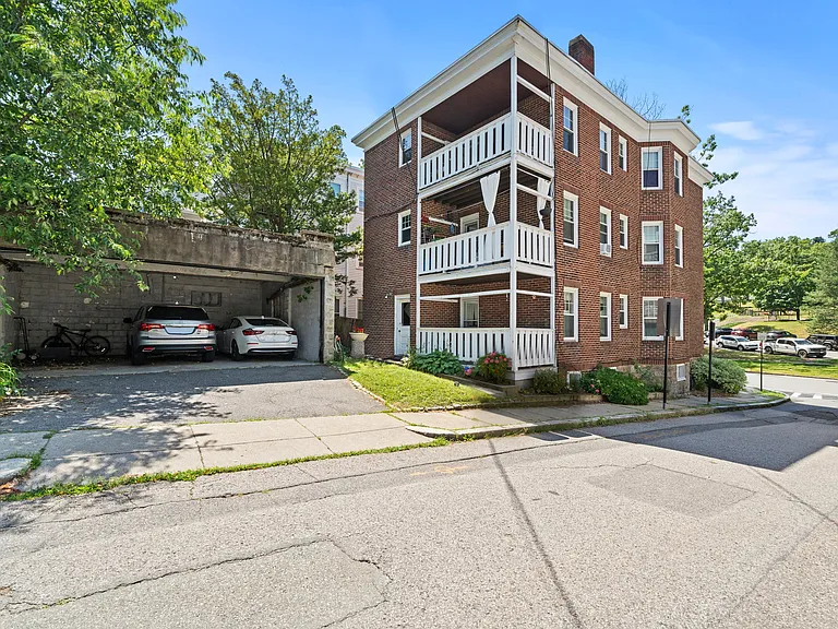 119 Eliot St #1 — Photo 15