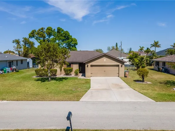 1045 NE 2nd St, Cape Coral, FL 33909