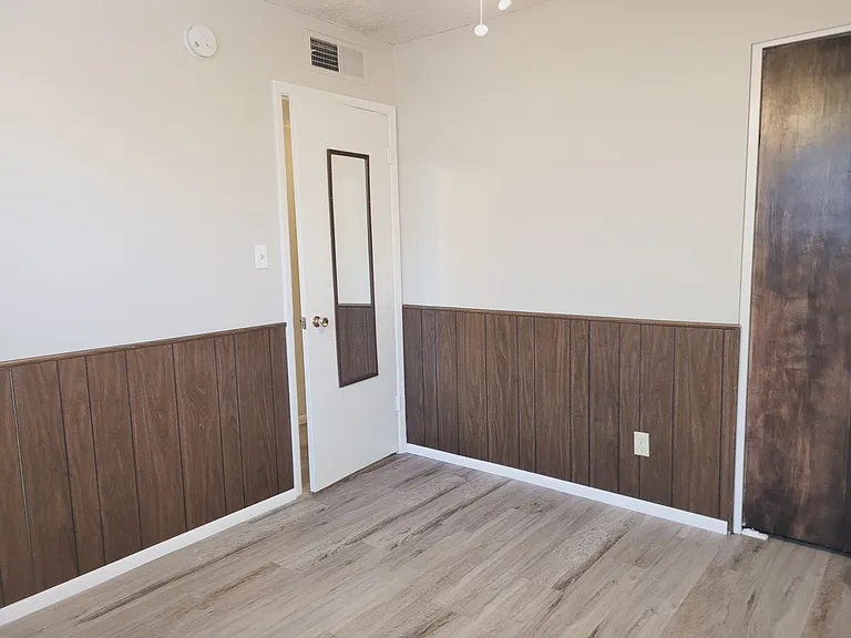 8425 E Crestwood Way — Photo 18