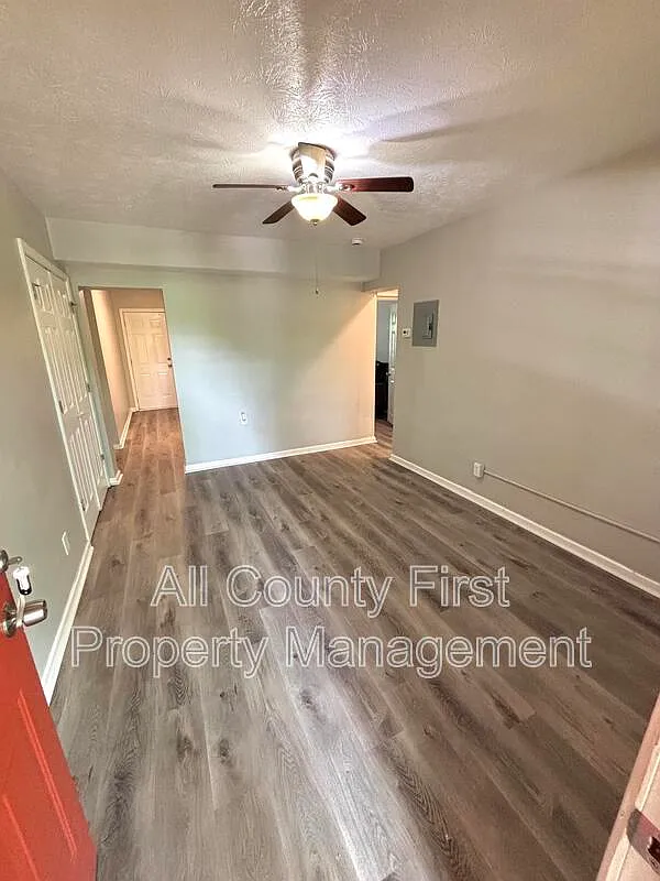 1 bed, 1.0 bath, 460 sqft, $1,250 — Photo 4