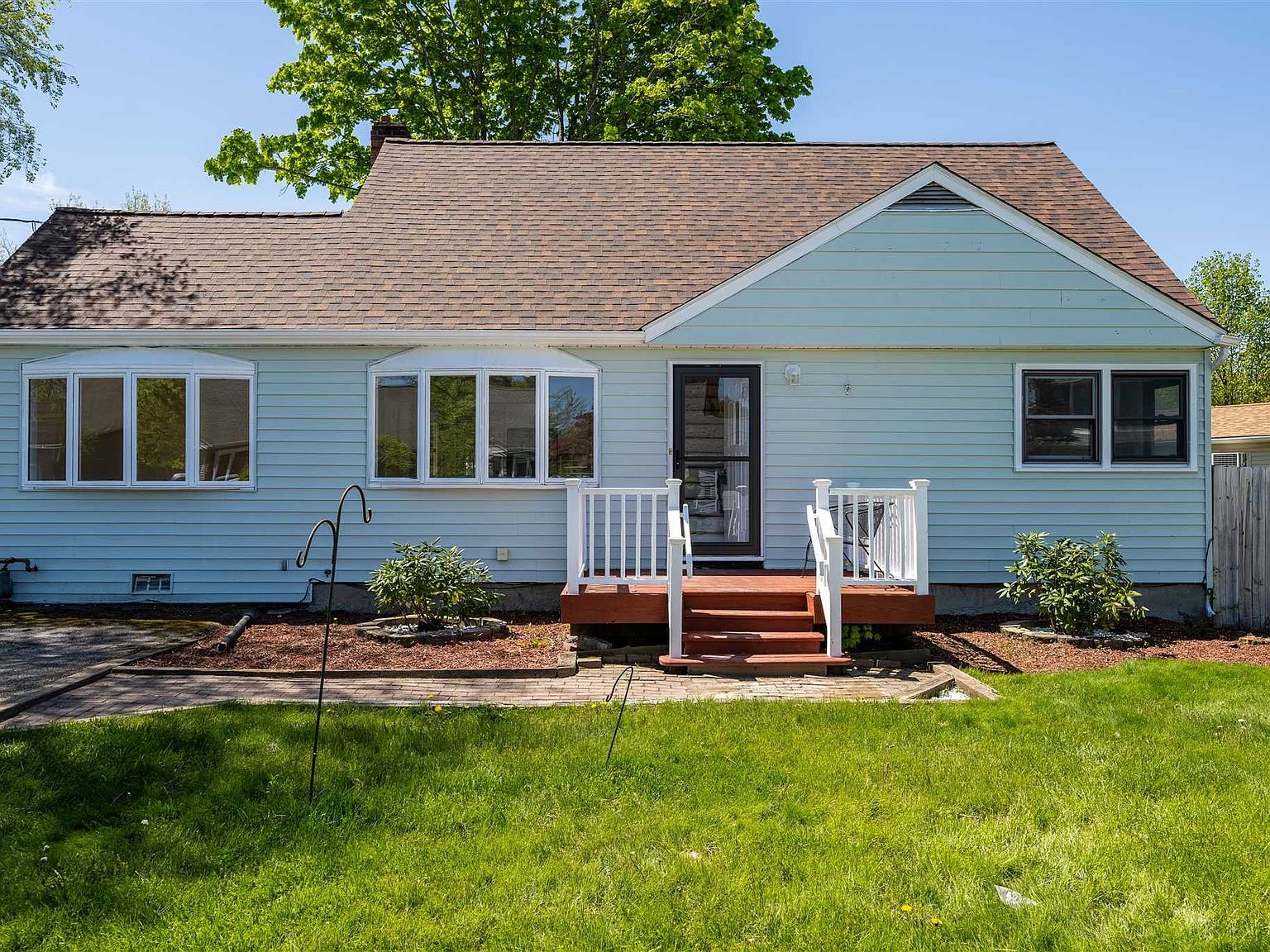 2 Nassau Rd, Poughkeepsie, NY 12601 Zillow