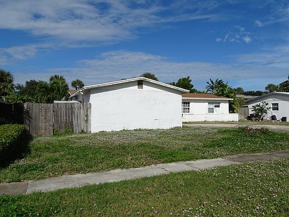 3rd image of 425 Skylark Blvd