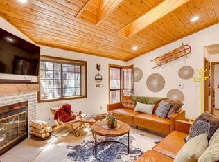 452 Orange Ave, Sugarloaf, CA 92386