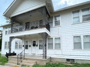 The Geoffery, Hutchinson, KS 67501