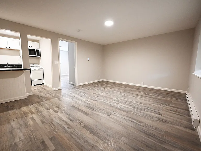 227 Hillside Cir — Photo 9