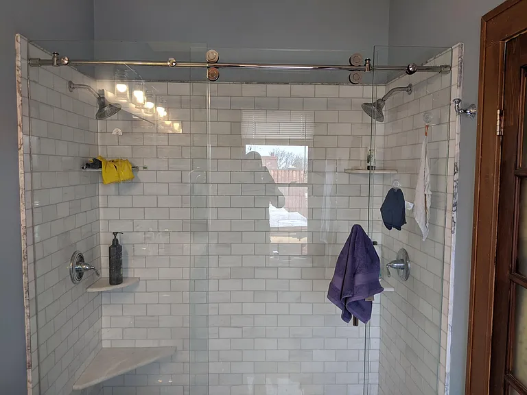 Master Bath, Double Shower
