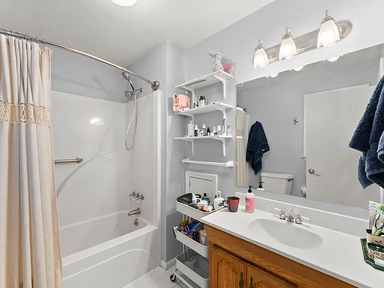 1074 Willivee Dr — Photo 15