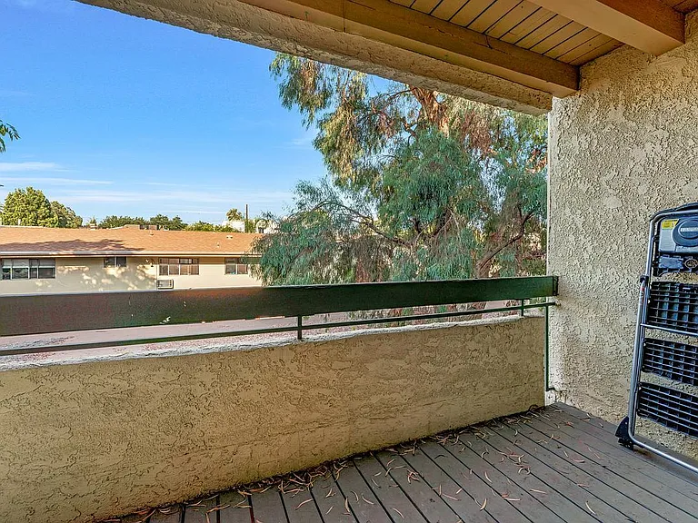 64 N Mar Vista Ave #230 — Photo 17