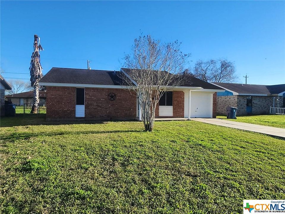 1st image of 105 Tangerine Dr