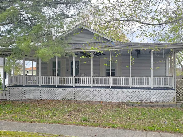 107 S 1st St, Marion, IL 62959