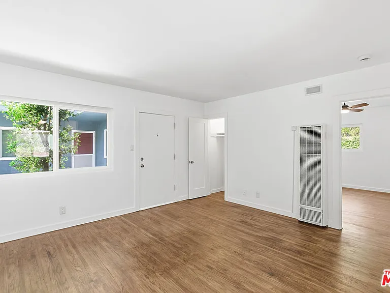4921 Coldwater Canyon Ave #3 — Photo 5