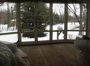 404 Argentine Rd, Howell, MI 48843