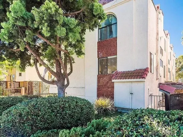 3988 Riviera Dr Unit A, San Diego, CA 92109