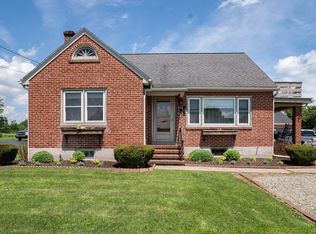 630 Montgomery Ave, Boyertown, PA 19512