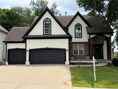 1172 White Oak Ln, Liberty, MO, 64068