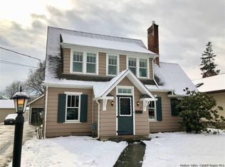 11 Finger St, Saugerties, NY 12477