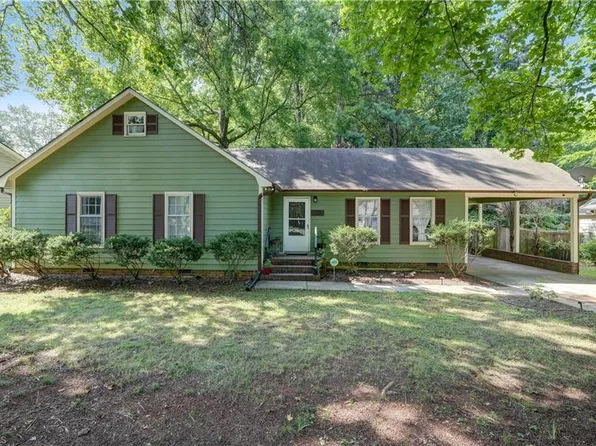 2309 Harley Dr, Greensboro, NC 27406