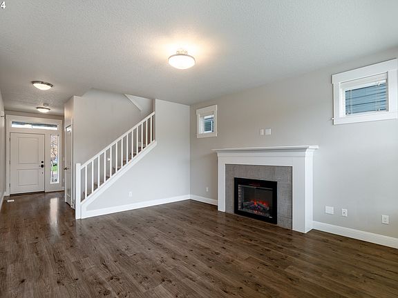 5th image of 32240 NW Wascoe St