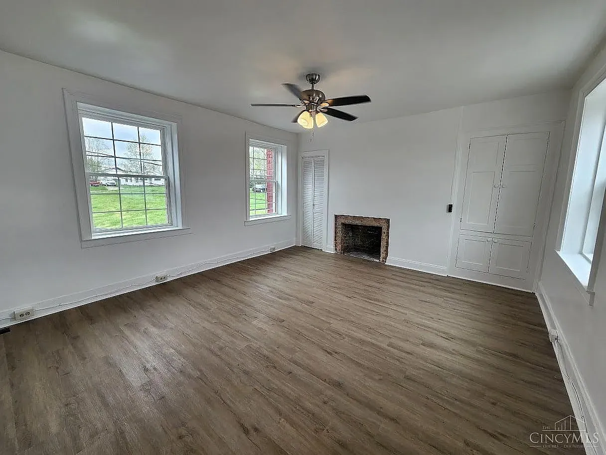 2 bed, $900 — Photo 4