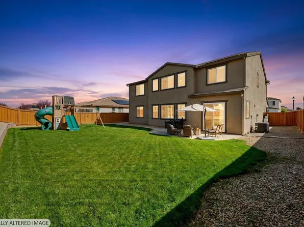 710 Fielding Way, Dixon, CA 95620