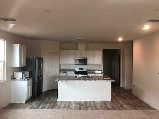 3032 Bridgestone Ln — Photo 4
