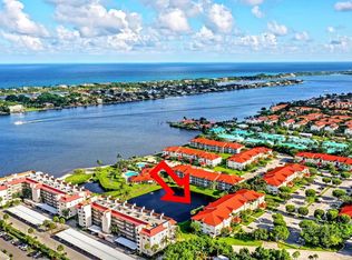 102 Half Moon Cir APT A3, Hypoluxo, FL 33462