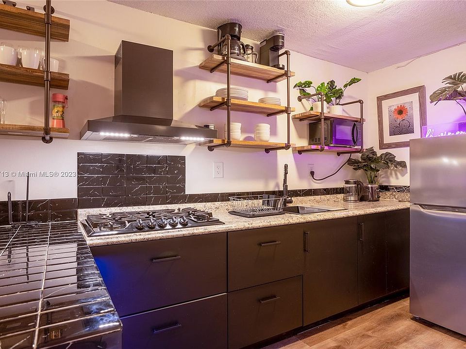 1st image of 710 Washington Ave APT 318