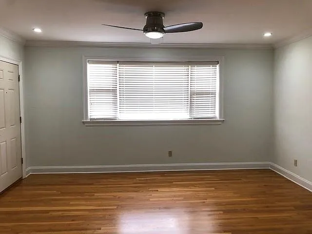 2 bed, 1.5 bath, 1054 sqft, $1,750 — Photo 2